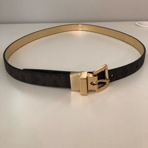 MICHAEL KORS  logo skinny belt